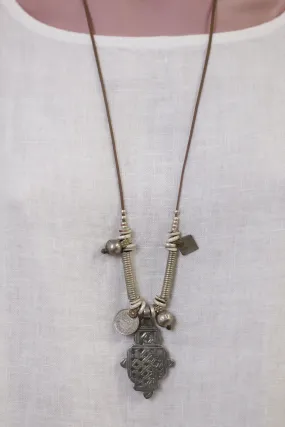Dina Vintage Necklace