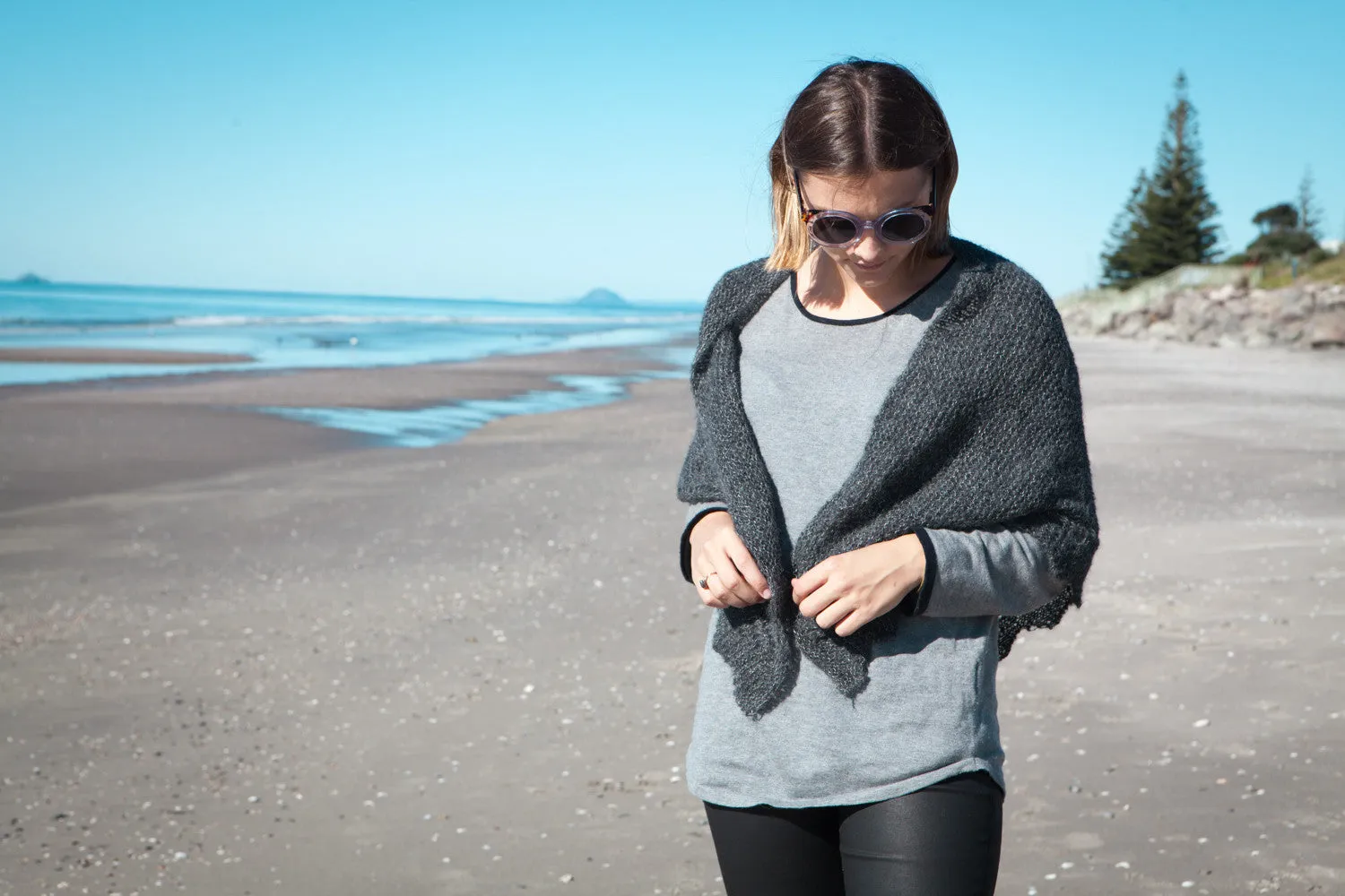 FREE knitting pattern download Wrap 2120 - Alpaca Suri Silk