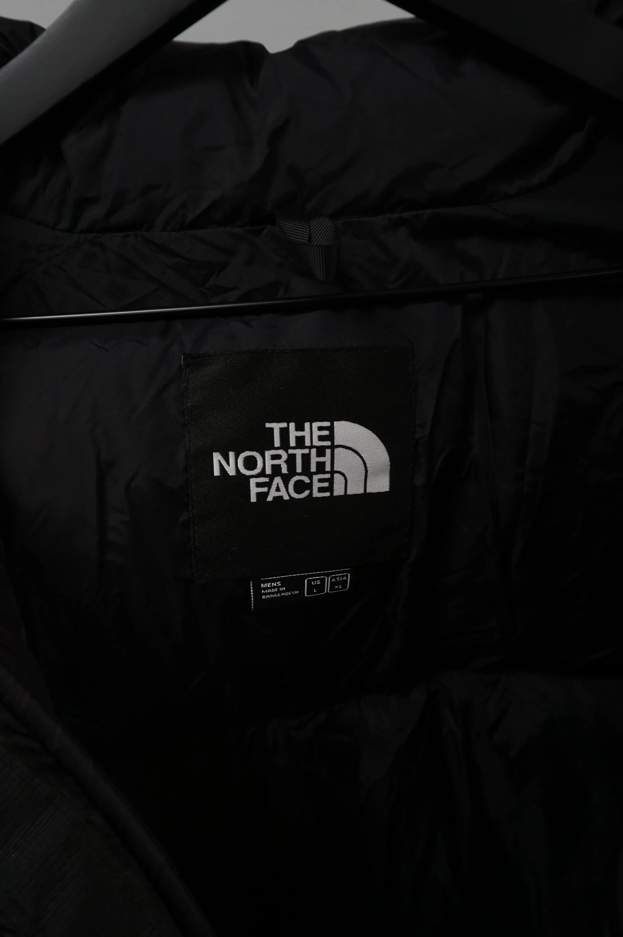 (L) The North Face Puffer Jacket