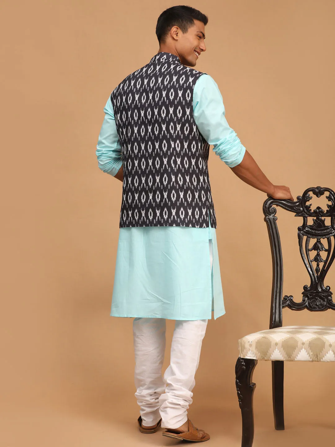 VASTRAMAY Men's Ikkat Nehru Jacket Set